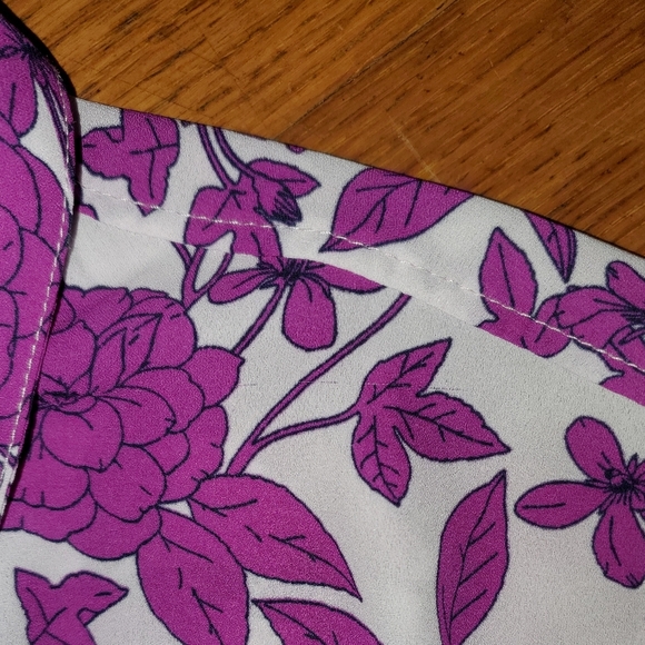 Banana Republic Boyfriend Fit Button Up Long Sleeve Blouse - Picture 11 of 11